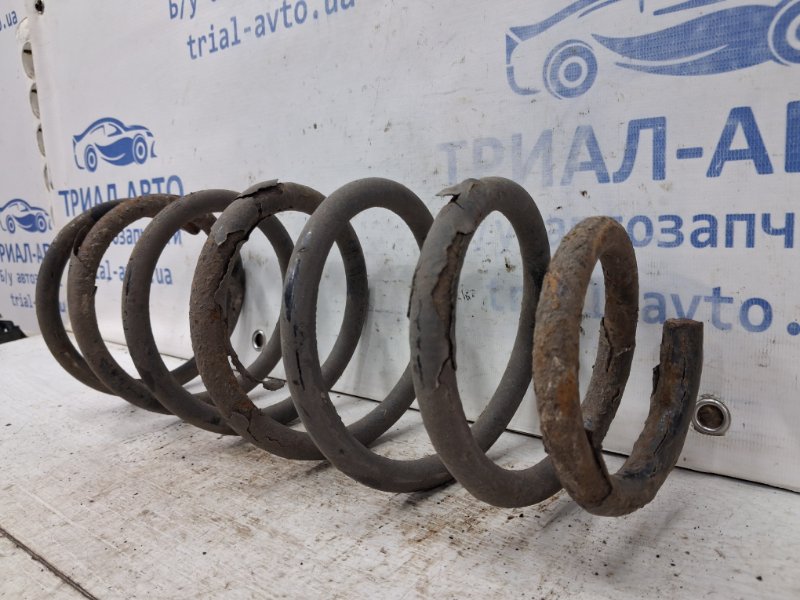Пружина задняя Kia Sorento BL 2.5 diesel D4CB Пружина задняя Kia Sorento BL 2.5 diesel D4CB