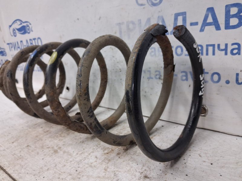 Пружина задняя Kia Sorento BL 2.5 diesel D4CB Пружина задняя Kia Sorento BL 2.5 diesel D4CB