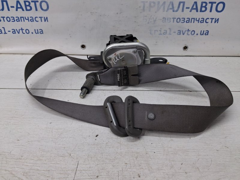 Запчасть ремень безопасности передний левый Hyundai Tucson 2004-2009 JM 2.0 diesel D4EA 888102E400 Б/У Ремень безопасности передний левый Hyundai Tucson 2004-2009 JM 2.0 diesel D4EA 888102E400 Б/У