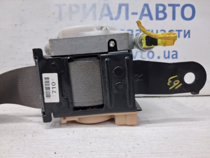 Ремень безопасности передний правый Tucson 2004-2009 JM 2.0 diesel D4EA Ремень безопасности передний правый Tucson 2004-2009 JM 2.0 diesel D4EA