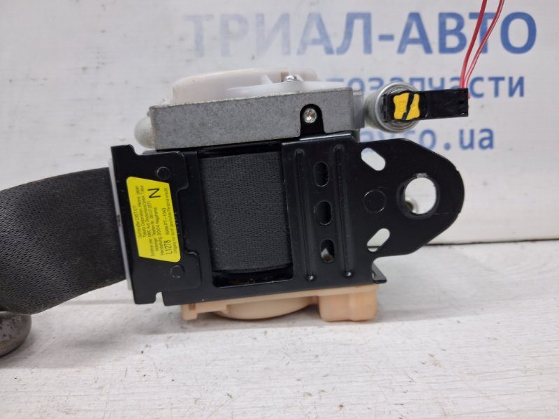 Ремень безопасности передний правый Outlander 2003-2006 cu 2.4 бензин 4G69 Ремень безопасности передний правый Outlander 2003-2006 cu 2.4 бензин 4G69