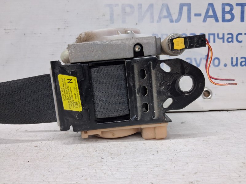 Ремень безопасности передний правый Outlander 2003-2006 cu 2.4 бензин 4G69 Ремень безопасности передний правый Outlander 2003-2006 cu 2.4 бензин 4G69