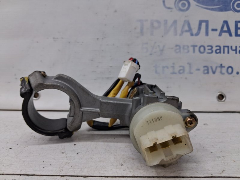 Замок зажигания Tucson 2004-2009 JM 2.0 diesel D4EA Замок зажигания Tucson 2004-2009 JM 2.0 diesel D4EA