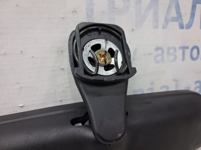 Зеркало салона Hyundai Sonata NF 2.4 бензин G4KC Зеркало салона Hyundai Sonata NF 2.4 бензин G4KC