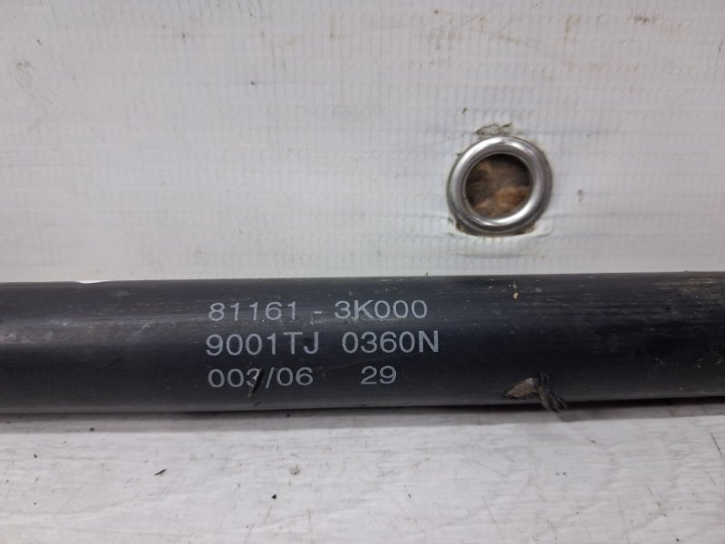 Амортизатор капота Sonata 2004-2010 NF 2.4 бензин G4KC Амортизатор капота Sonata 2004-2010 NF 2.4 бензин G4KC