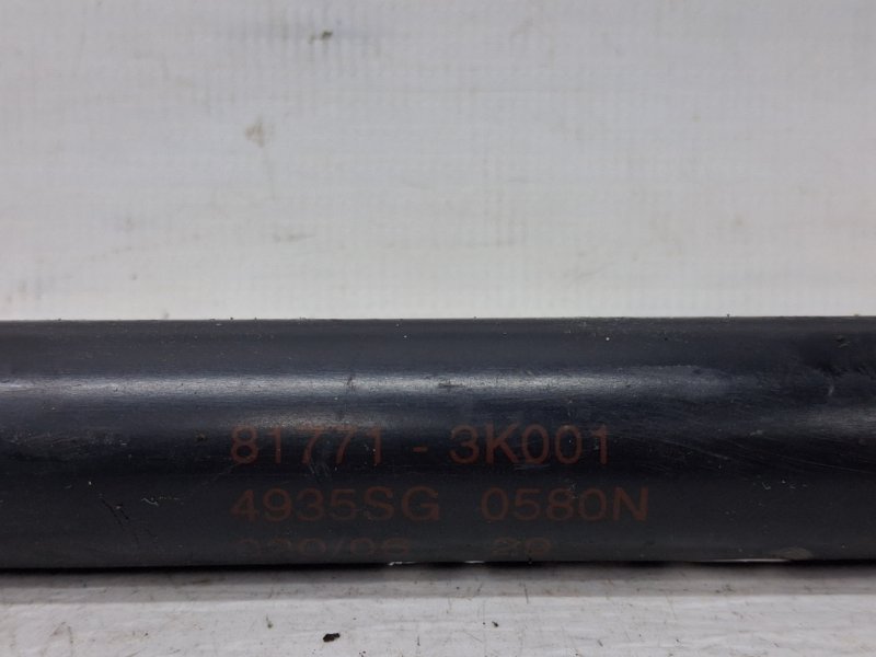 Амортизатор крышки багажника Sonata 2004-2010 NF 2.4 бензин G4KC Амортизатор крышки багажника Sonata 2004-2010 NF 2.4 бензин G4KC