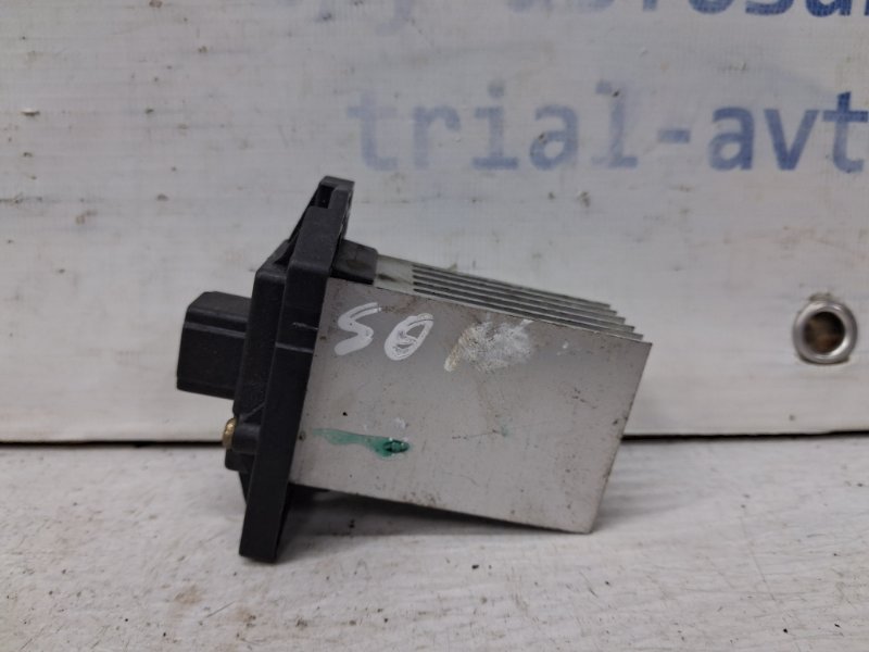 Резистор печки Hyundai Sonata 2004-2010 NF 2.4 бензин G4KC 972353K000 Б/У