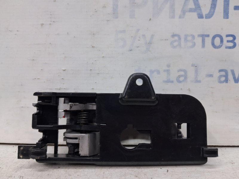 Ручка двери внутренняя левая Hyundai Sonata NF 2.4 бензин G4KC Ручка двери внутренняя левая Hyundai Sonata NF 2.4 бензин G4KC