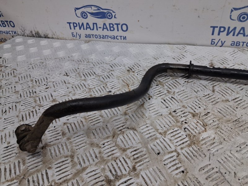 Стабилизатор передний Mitsubishi L200 KB 2.5 Diesel 4D56