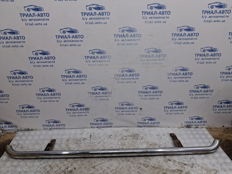 Подножка левая Mitsubishi L200 2006-2015 KB 2.5 Diesel 4D56 Б/У