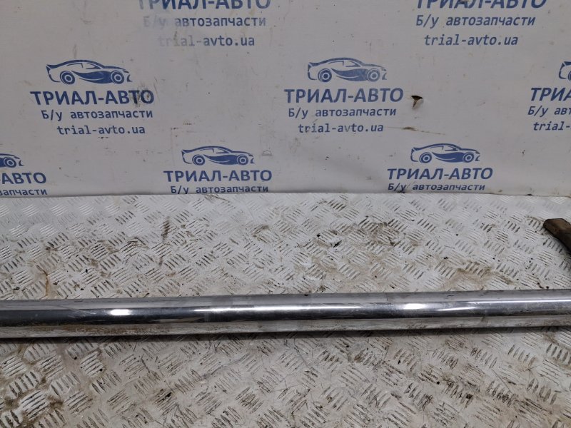 Подножка левая Mitsubishi L200 KB 2.5 Diesel 4D56