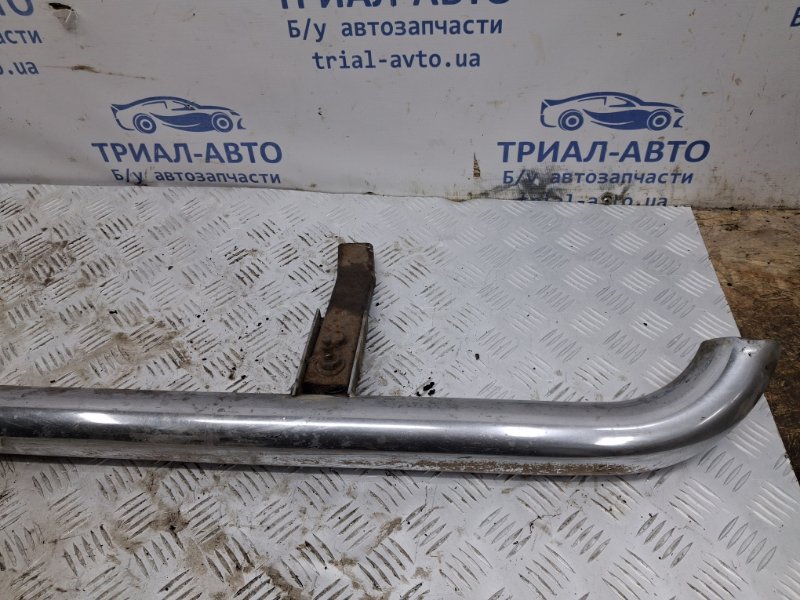 Подножка левая L200 2006-2015 KB 2.5 Diesel 4D56