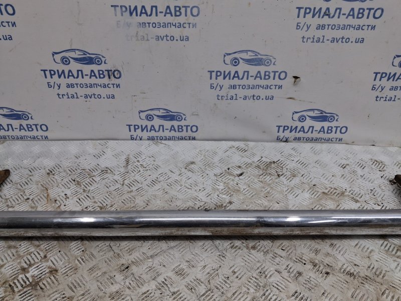 Подножка правая Mitsubishi L200 KB 2.5 Diesel 4D56