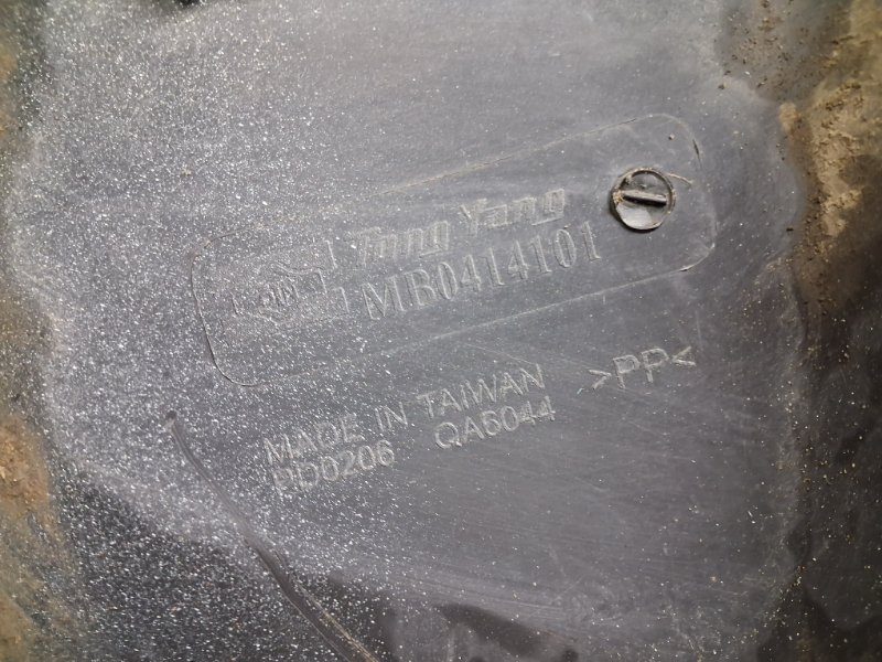 Бампер передний L200 2006-2015 KB 2.5 Diesel 4D56