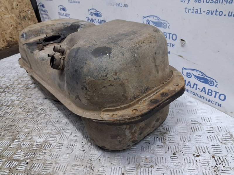 Бак топливный металлический Mitsubishi L200 KB 2.5 Diesel 4D56