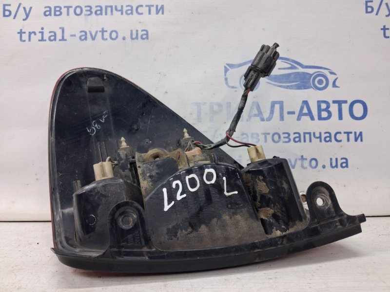 Фонарь задний внешний левый L200 2006-2015 KB 2.5 Diesel 4D56