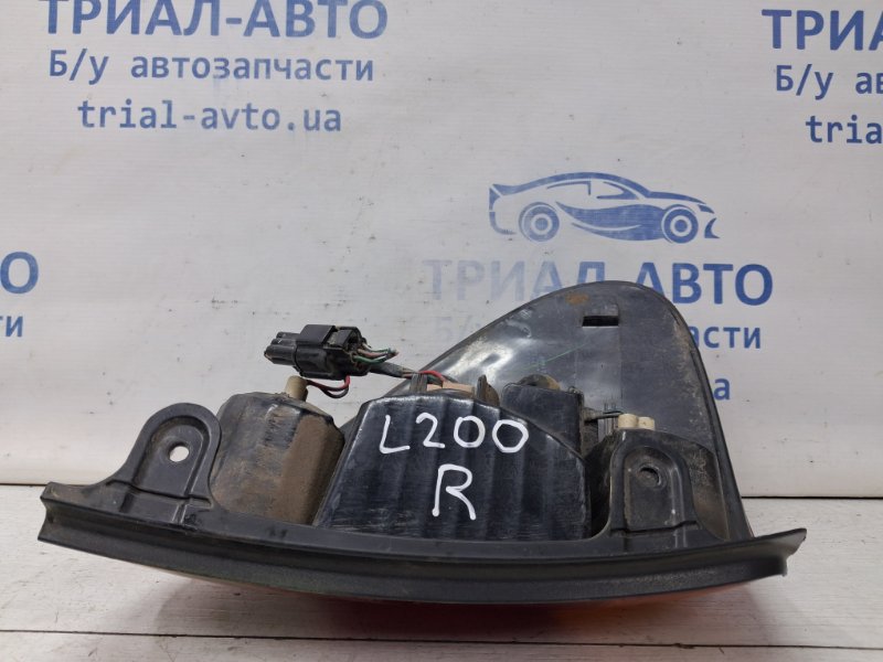 Фонарь задний внешний правый L200 2006-2015 KB 2.5 Diesel 4D56
