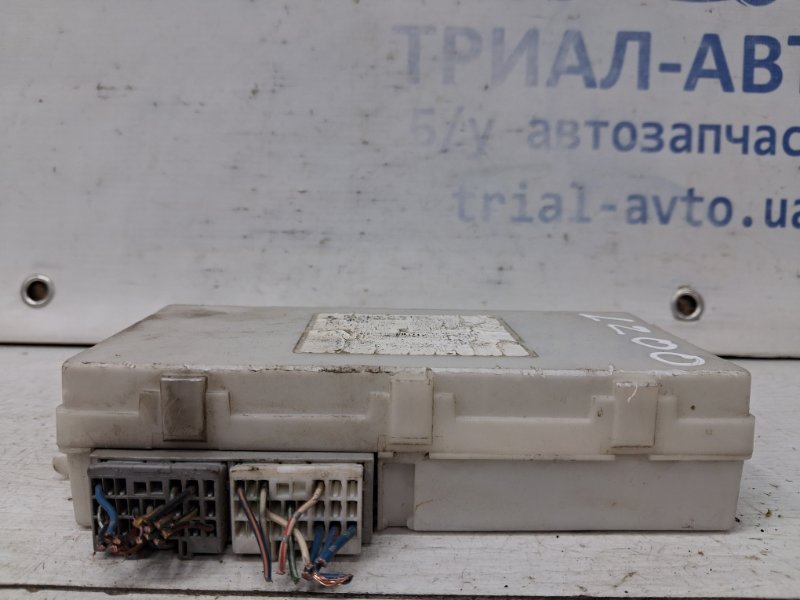 Блок комфорта Mitsubishi L200 KB 2.5 Diesel 4D56 Блок комфорта Mitsubishi L200 KB 2.5 Diesel 4D56