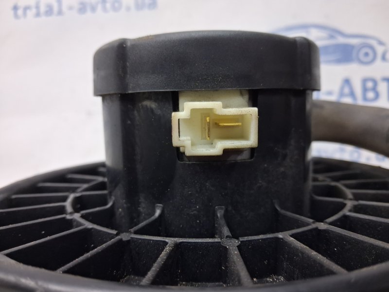 Моторчик печки L200 2006-2015 KB 2.5 Diesel 4D56 Моторчик печки L200 2006-2015 KB 2.5 Diesel 4D56