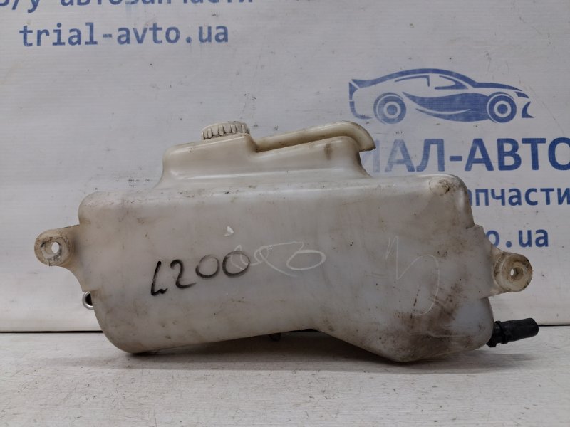 Бачок радиатора (расширительный) L200 2006-2015 KB 2.5 Diesel 4D56 Бачок радиатора (расширительный) L200 2006-2015 KB 2.5 Diesel 4D56