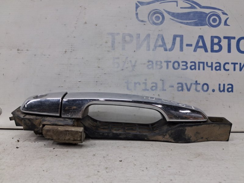 Ручка двери внешняя передняя левая L200 2006-2015 KB 2.5 Diesel 4D56 Ручка двери внешняя передняя левая L200 2006-2015 KB 2.5 Diesel 4D56