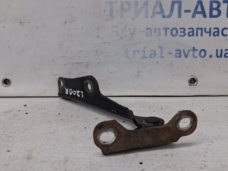 Петля капота правая L200 2006-2015 KB 2.5 Diesel 4D56 Петля капота правая L200 2006-2015 KB 2.5 Diesel 4D56