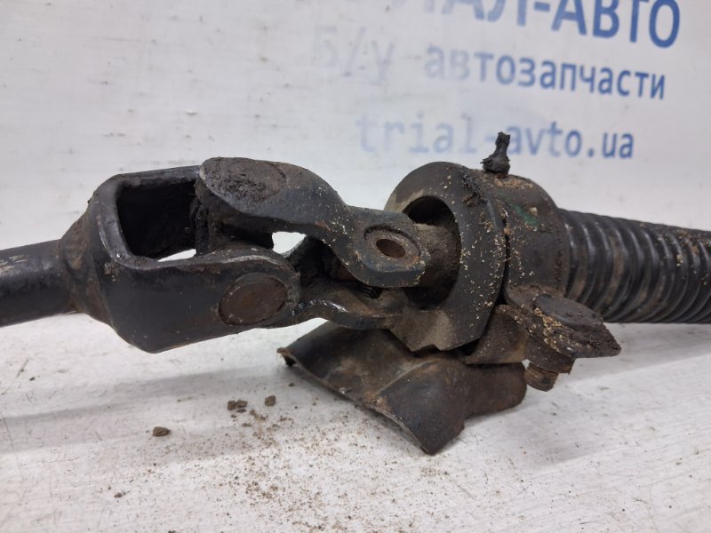 Карданчик рулевой Mitsubishi L200 KB 2.5 Diesel 4D56