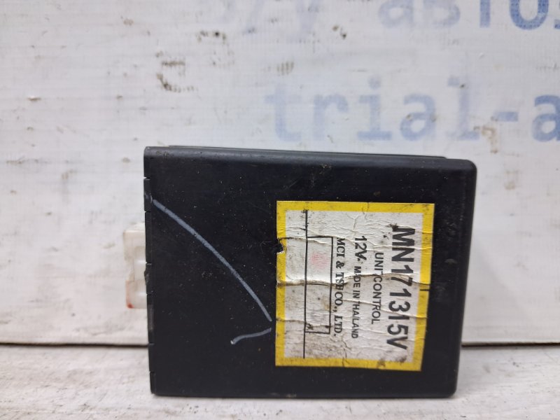 Блок управления Mitsubishi L200 2006-2015 KB 2.5 Diesel 4D56 MN171315V Б/У