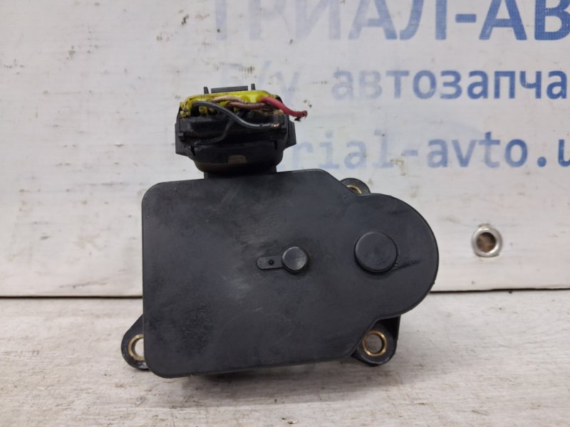 Запчасть привод заслонки впускного коллектора Hyundai Tucson 2004-2009 JM 2.0 diesel D4EA 2838127400 Б/У Привод заслонки впускного коллектора Hyundai Tucson 2004-2009 JM 2.0 diesel D4EA 2838127400 Б/У