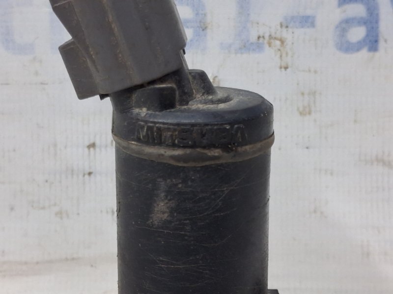 Насос омывателя стекла L200 2006-2015 KB 2.5 Diesel 4D56 Насос омывателя стекла L200 2006-2015 KB 2.5 Diesel 4D56