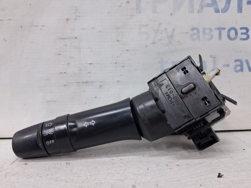 Переключатель подрулевой левый(поворотники) Mitsubishi L200 2006-2015 KB 2.5 Diesel 4D56 8614A066 Б/У