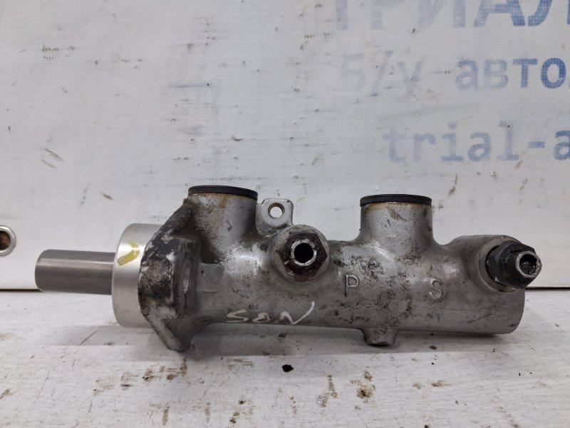 Тормозной цилиндр главный Sonata 2004-2010 NF 2.4 бензин G4KC Тормозной цилиндр главный Sonata 2004-2010 NF 2.4 бензин G4KC