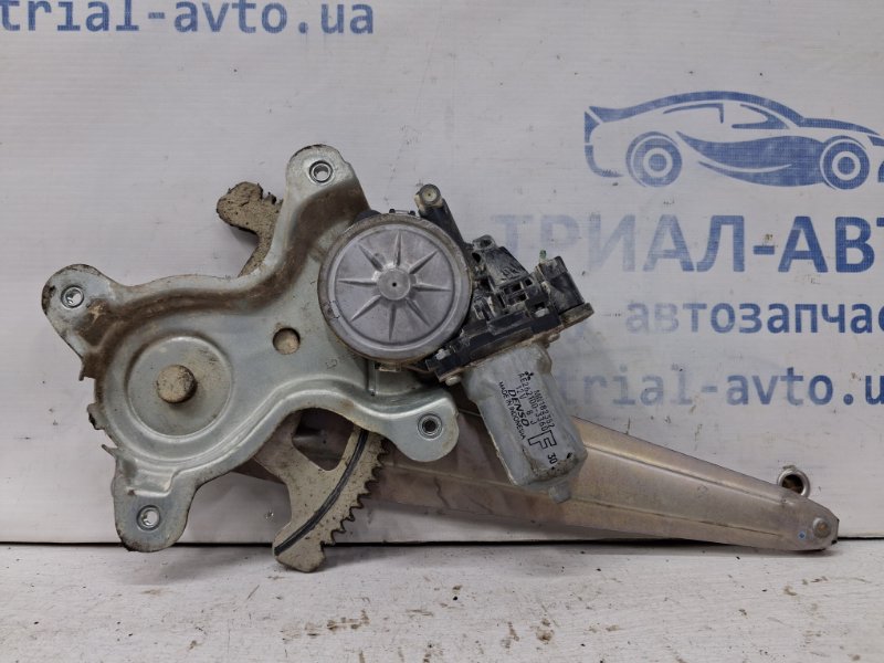 Стеклоподъемник задний левый Mitsubishi L200 2006-2015 KB 2.5 Diesel 4D56 MN182403 Б/У