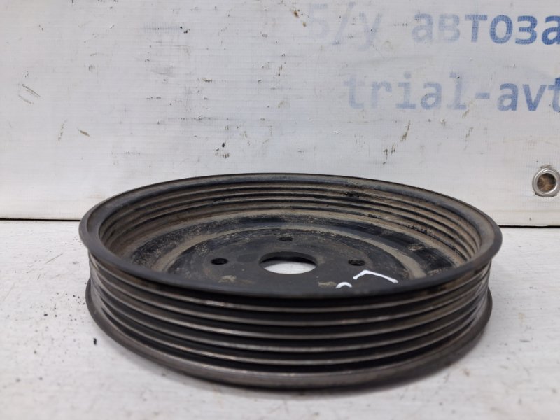 Шкив помпы Mitsubishi L200 KB 2.5 Diesel 4D56