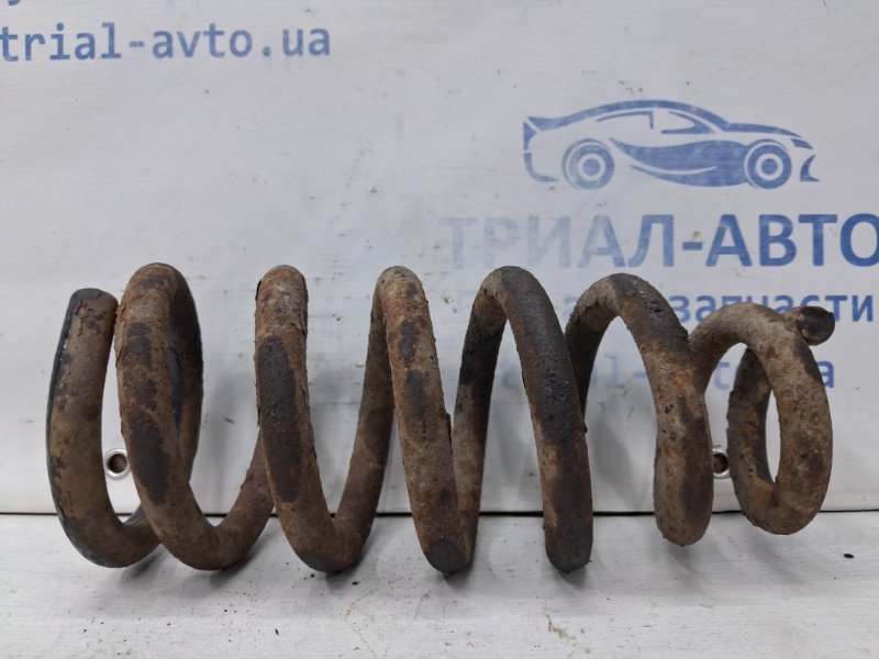 Пружина передняя Mitsubishi L200 2006-2015 KB 2.5 Diesel 4D56 MR992346 Б/У