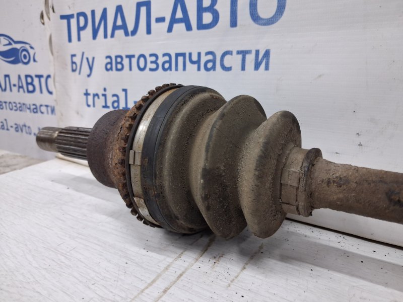 Привод задний правый Mitsubishi Outlander cu 2.4 бензин 4G69