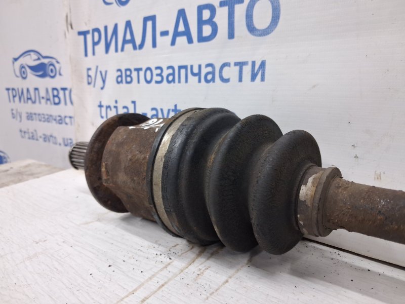 Привод задний правый Mitsubishi Outlander cu 2.4 бензин 4G69