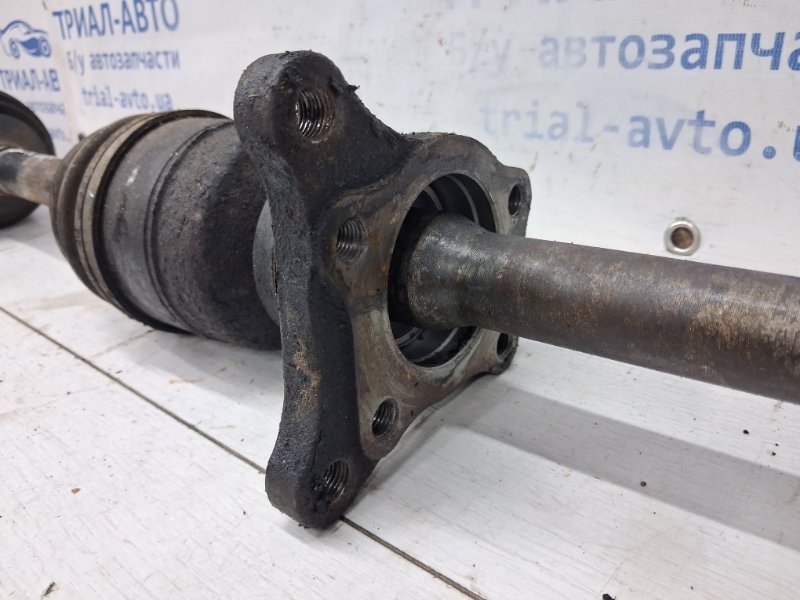 Привод передний правый АКПП Kia Sorento BL 2.5 diesel D4CB