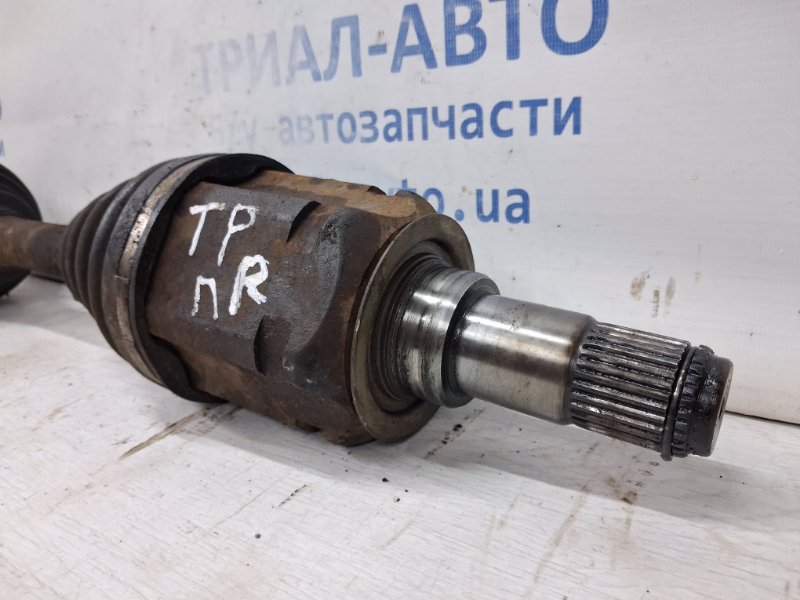 Привод передний правый АКПП Prado 2002-2009 J120 4.0 1GR-FE
