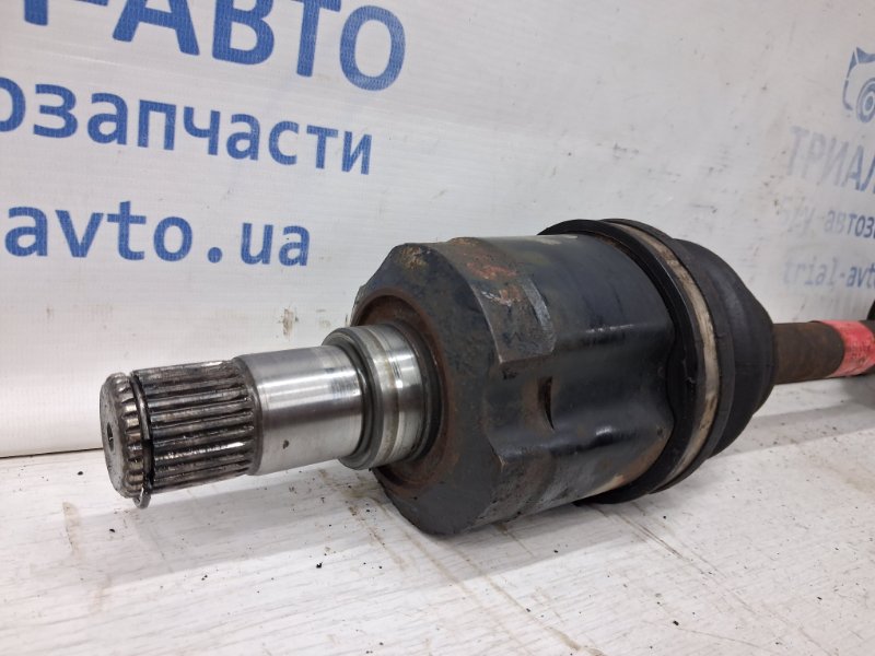 Привод передний левый МКПП Tucson 2004-2009 JM 2.0 diesel D4EA Привод передний левый МКПП Tucson 2004-2009 JM 2.0 diesel D4EA