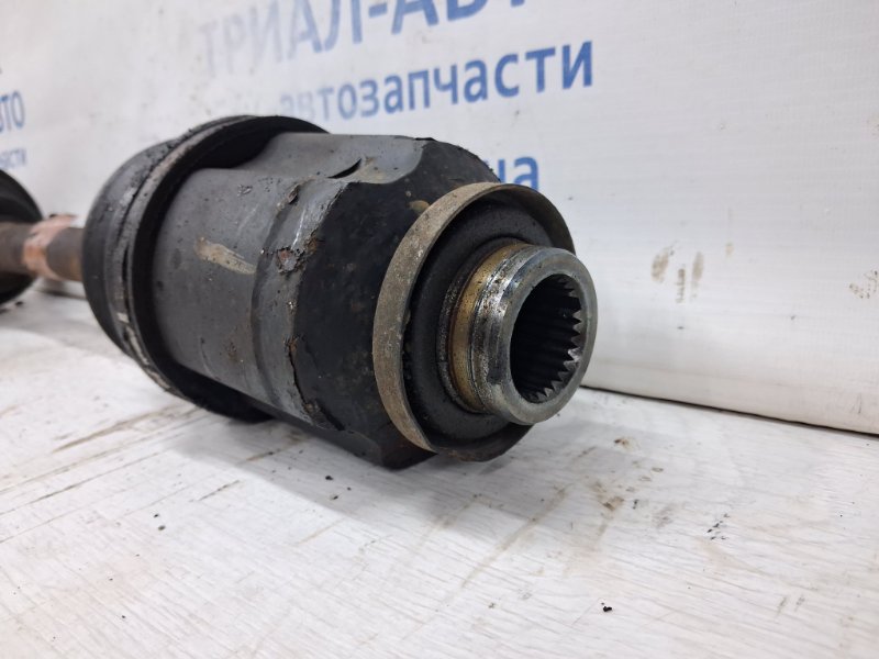 Привод передний правый МКПП Tucson 2004-2009 JM 2.0 diesel D4EA Привод передний правый МКПП Tucson 2004-2009 JM 2.0 diesel D4EA