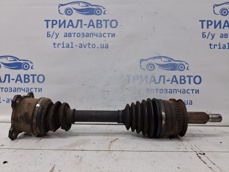 Привод передний правый МКПП Mitsubishi L200 2006-2015 KB 2.5 Diesel 4D56 MN110546 Б/У