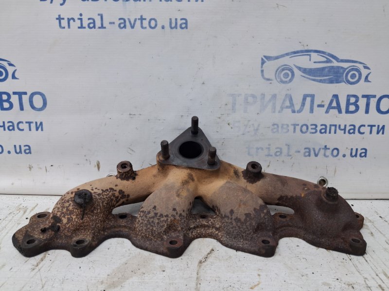 Коллектор выпускной Mitsubishi L200 2006-2015 KB 2.5 Diesel 4D56 1555A143 Б/У