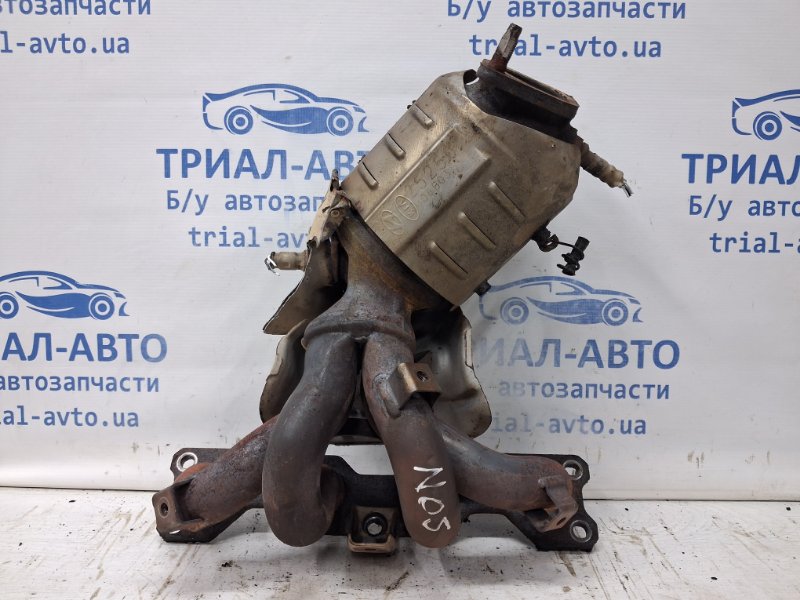 Запчасть коллектор выпускной с катализатором Hyundai Sonata 2004-2010 NF 2.4 бензин G4KC 2851025250 Б/У Коллектор выпускной с катализатором Hyundai Sonata 2004-2010 NF 2.4 бензин G4KC 2851025250 Б/У