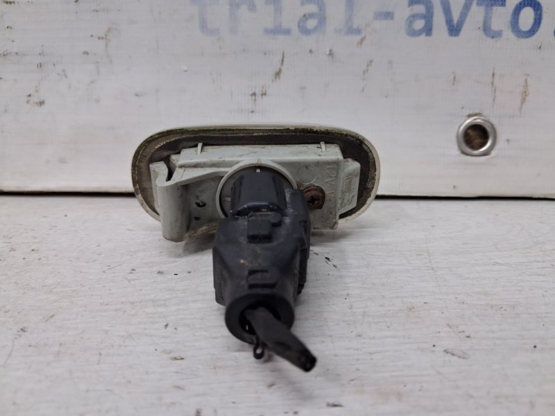 Повторитель поворотника Sonata 2004-2010 NF 2.4 бензин G4KC Повторитель поворотника Sonata 2004-2010 NF 2.4 бензин G4KC