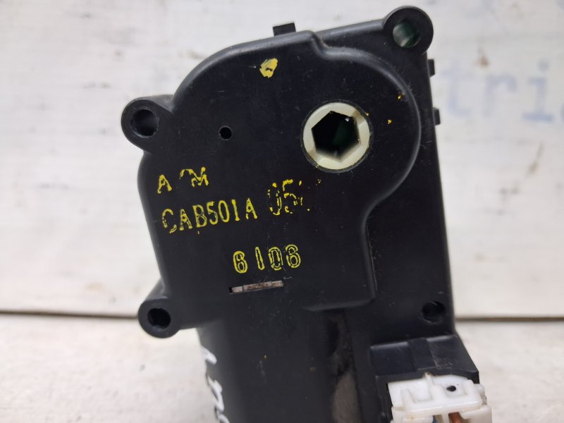 Сервопривод Outlander 2003-2006 cu 2.4 бензин 4G69