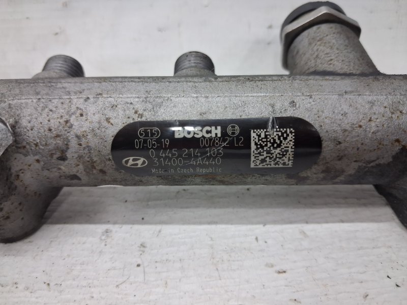 Топливная рампа Sorento 2002-2011 BL 2.5 diesel D4CB