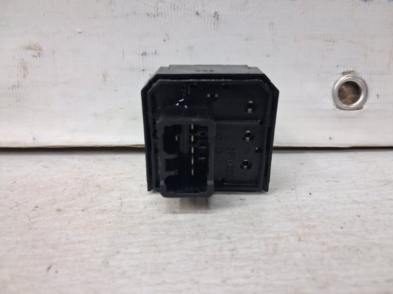 Корректор зеркал Kia Sorento BL 2.5 diesel D4CB Корректор зеркал Kia Sorento BL 2.5 diesel D4CB