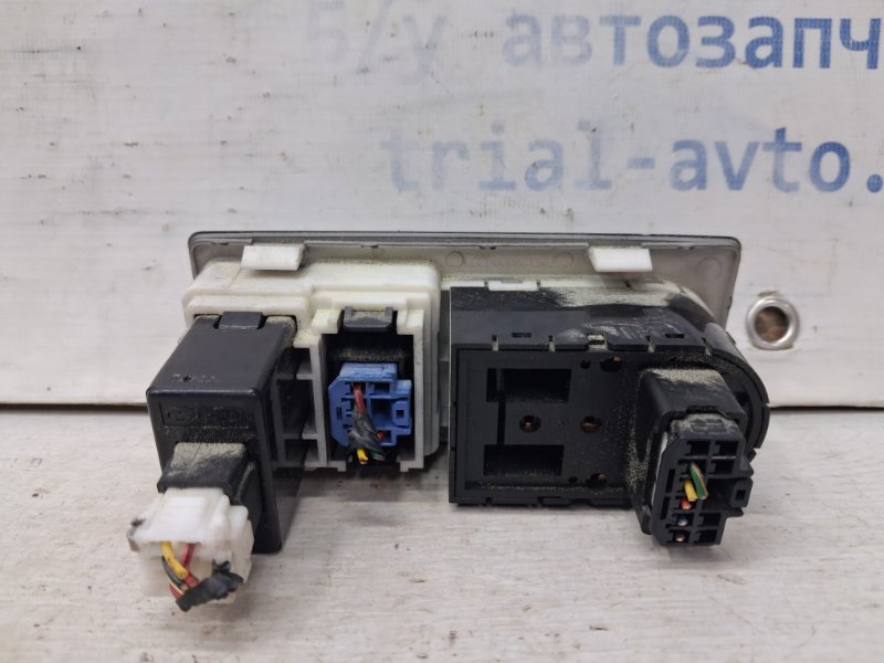 Кнопки управления Sorento 2002-2011 BL 2.5 diesel D4CB