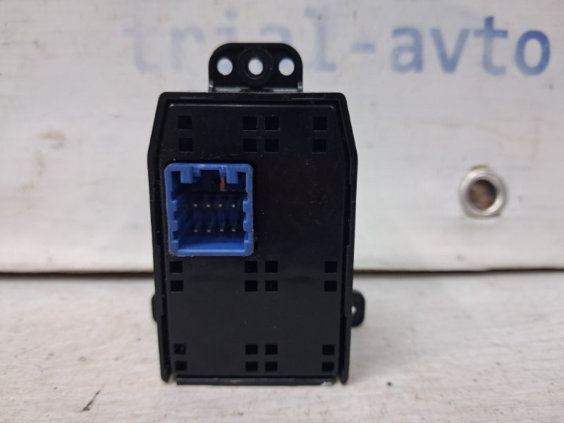 Корректор зеркал Hyundai Sonata NF 2.4 бензин G4KC Корректор зеркал Hyundai Sonata NF 2.4 бензин G4KC